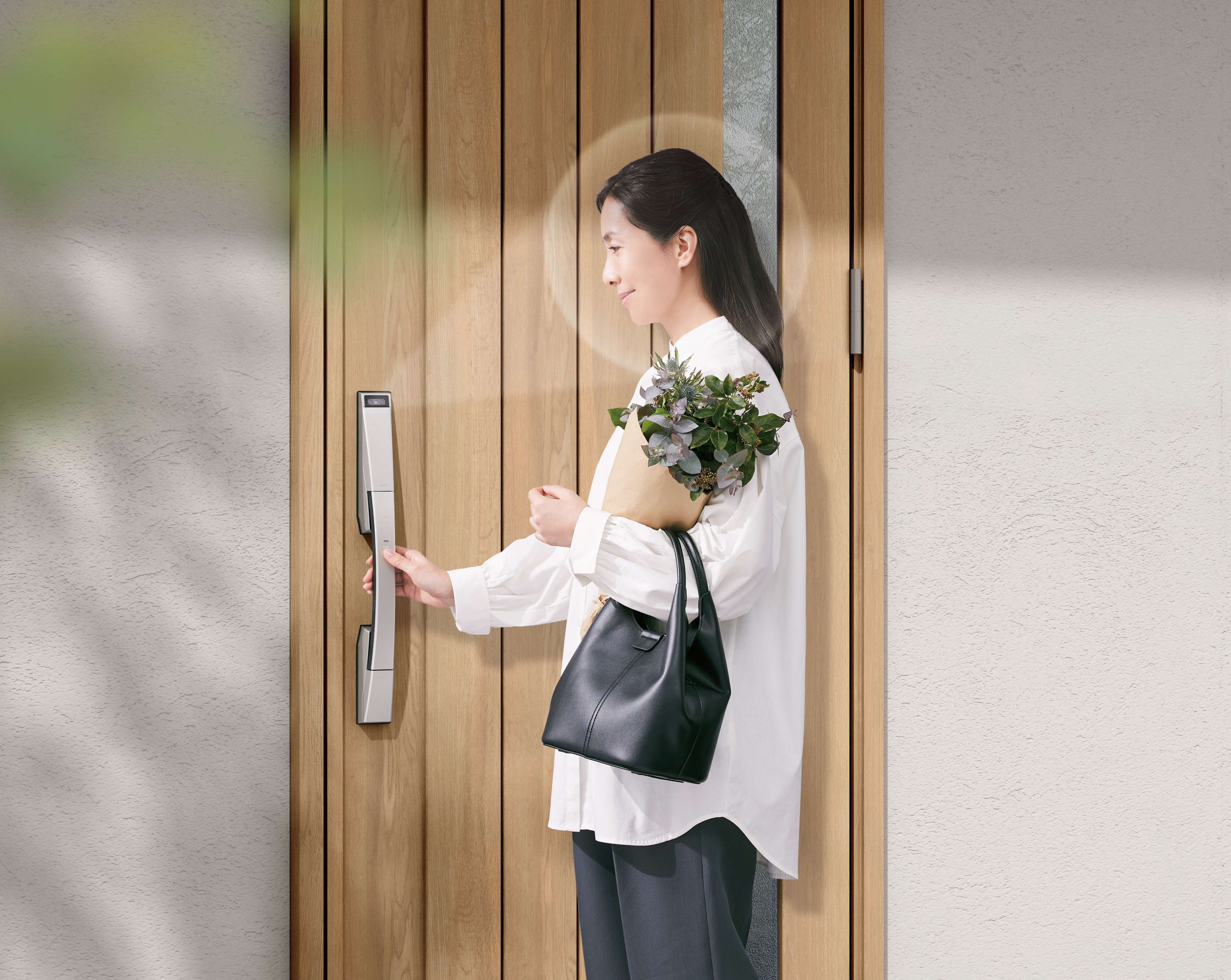 業界初となるハンドル一体型の「顔認証」搭載玄関ドア 「ジエスタ２」の新モデルを発売 サムネイル画像