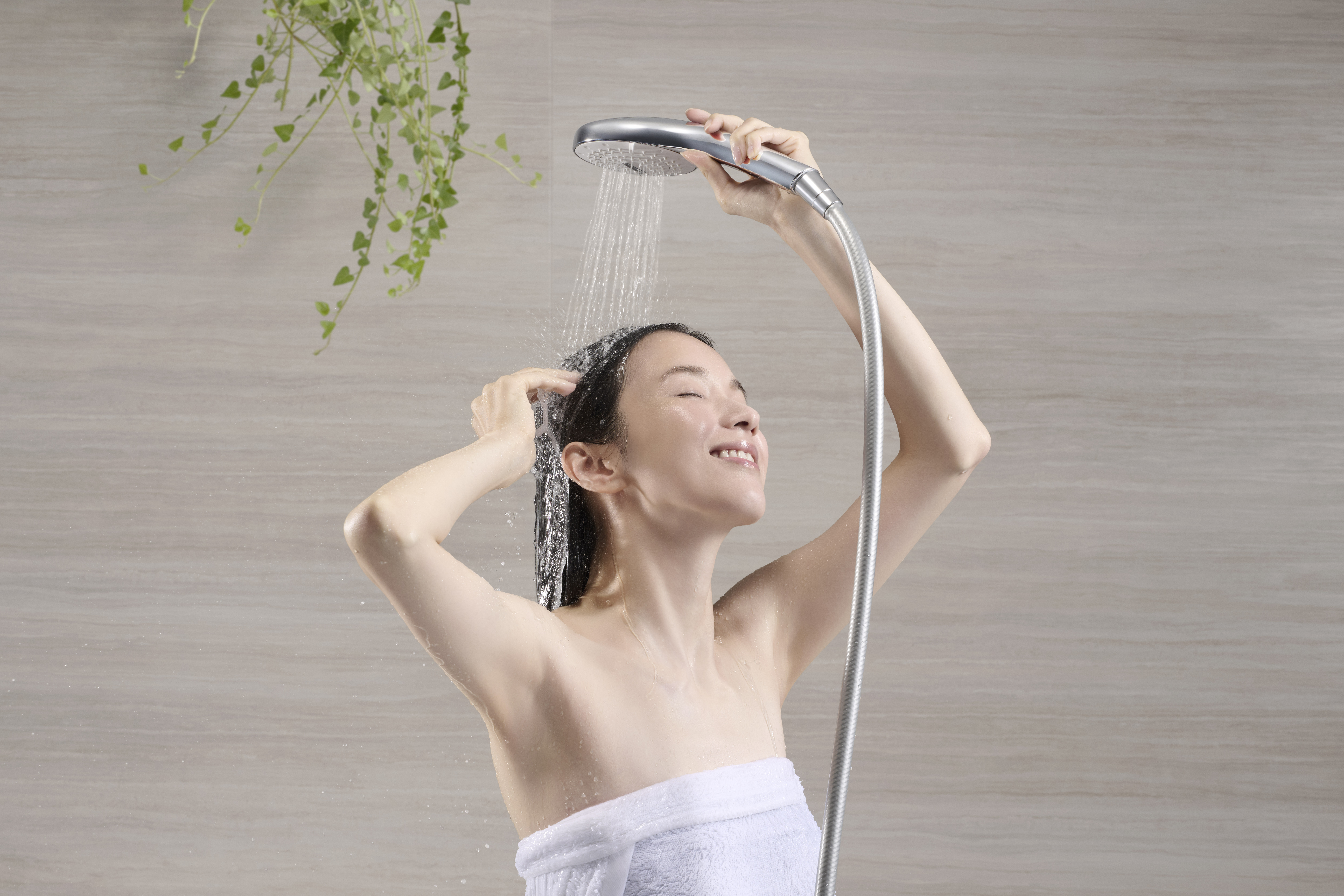 絹泡”を生成する泡シャワー「KINUAMI U」の一般先行予約販売を開始